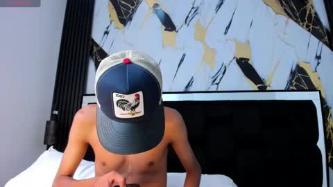 dikey_18 online show from 02-06-25, 11:37