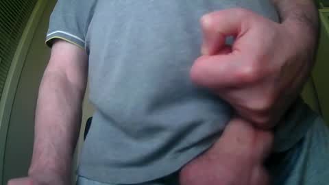 Snapshot of diki3333333333 chatting on 12-21-24, 10:50 Nick online show from 12-21-24, 10:50