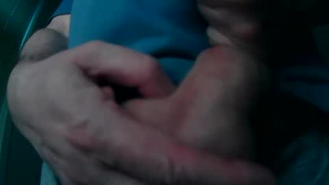 Snapshot of diki3333333333 chatting on 02-19-25, 01:18 Nick online show from 02-19-25, 01:18