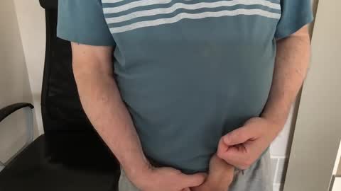 Snapshot of diki3333333333 chatting on 09-25-25, 10:24 Nick online show from 09-25-25, 10:24