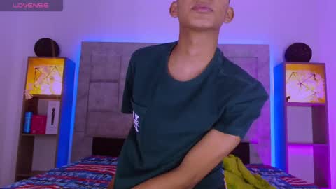 Dilan online show from 12-14-25, 07:18