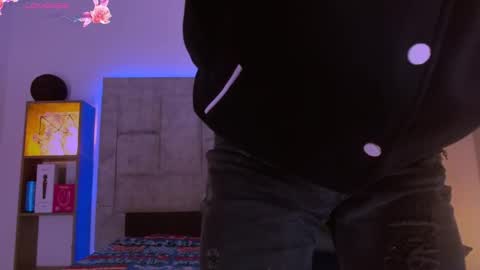 Dilan online show from 12-17-25, 12:33