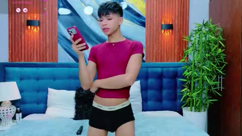  DILAN online show from 03-12-26, 06:36