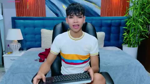 Snapshot of dilan_911 chatting on 05-31-26, 08:32 DILAN online show from 05-31-26, 08:32