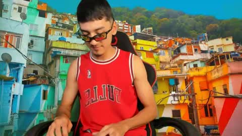 DILAN online show from 05-04-26, 07:21