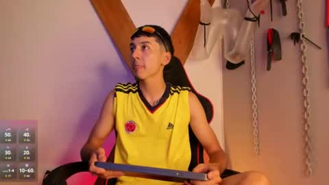 DILAN online show from 06-12-26, 06:51