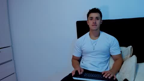 Snapshot of dilan_coy chatting on 01-20-25, 03:07 Dilan Coy online show from 01-20-25, 03:07