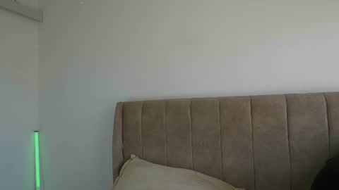 Snapshot of dilan_coy chatting on 06-10-26, 09:03 Dilan Coy online show from 06-10-26, 09:03
