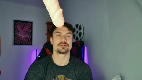 Dario Dolce online show from 02-18-25, 10:05