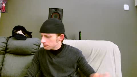 Snapshot of dilldough405 chatting on 01-01-25, 11:18 Dilldough405 online show from 01-01-25, 11:18