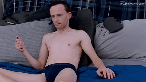 Snapshot of dilldough405 chatting on 09-15-25, 01:16 Dilldough405 online show from 09-15-25, 01:16