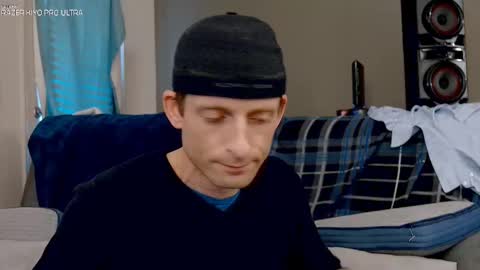 Snapshot of dilldough405 chatting on 11-14-25, 05:00 Dilldough405 online show from 11-14-25, 05:00