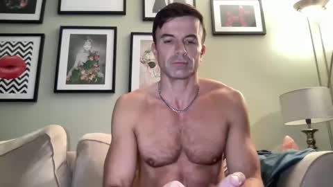 Snapshot of dillonwilde chatting on 12-17-24, 08:32 Dillon online show from 12-17-24, 08:32