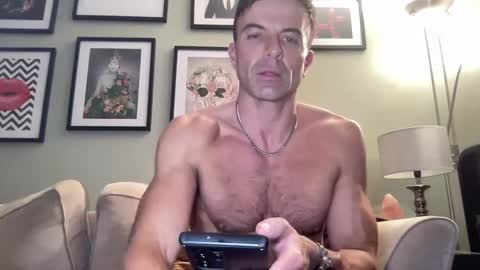 Snapshot of dillonwilde chatting on 12-29-24, 08:26 Dillon online show from 12-29-24, 08:26