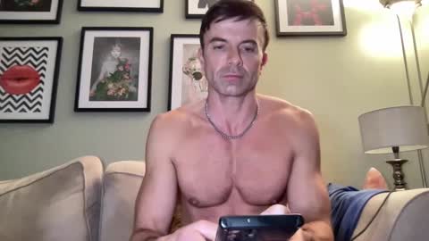 Snapshot of dillonwilde chatting on 01-20-25, 08:29 Dillon online show from 01-20-25, 08:29