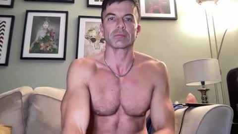 Snapshot of dillonwilde chatting on 02-04-25, 08:28 Dillon online show from 02-04-25, 08:28