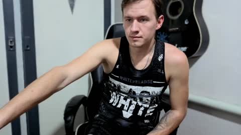 Snapshot of dimastyzzz chatting on 01-16-25, 10:12 Dimetriusen online show from 01-16-25, 10:12