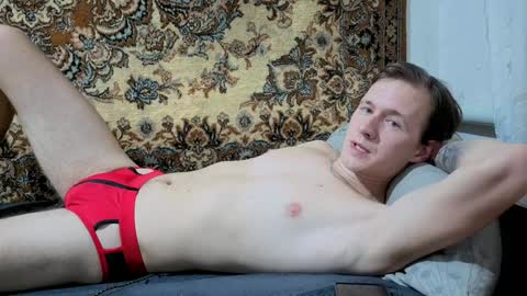 Snapshot of dimastyzzz chatting on 01-21-25, 09:57 Dimetriusen online show from 01-21-25, 09:57