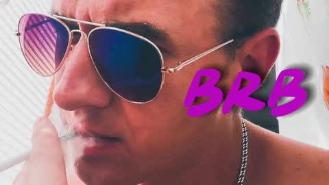 Snapshot of dimastyzzz chatting on 01-31-25, 08:54 Dimetriusen online show from 01-31-25, 08:54