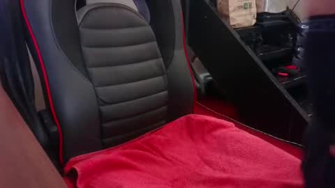 dimax75000 online show from 02-01-25, 09:32