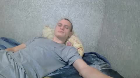 Snapshot of dimes_21 chatting on 10-18-25, 03:31 dimes_21 online show from 10-18-25, 03:31