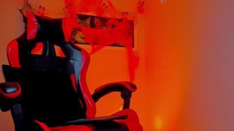 Angel Dimitri online show from 10-19-25, 10:21