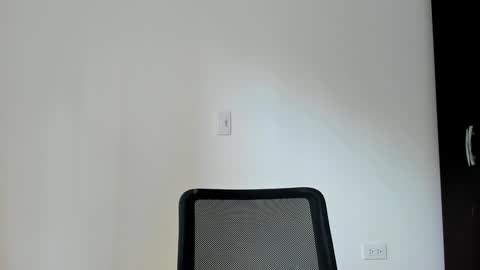 Snapshot of dimitricaruso chatting on 01-16-25, 09:19 dimitricaruso online show from 01-16-25, 09:19