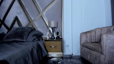 Snapshot of dimitriklein chatting on 10-29-25, 10:50 dimitriklein online show from 10-29-25, 10:50