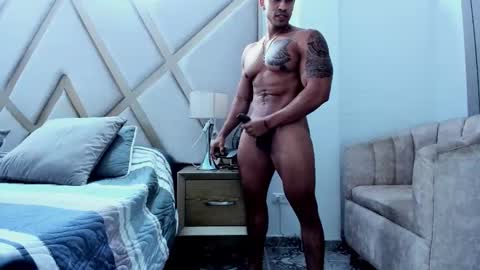 Snapshot of dimitriklein chatting on 11-15-25, 03:26 dimitriklein online show from 11-15-25, 03:26