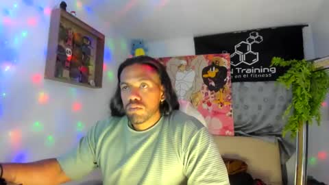 Snapshot of dimitry_muscle chatting on 09-10-25, 02:44 dimitry kyle mucle online show from 09-10-25, 02:44