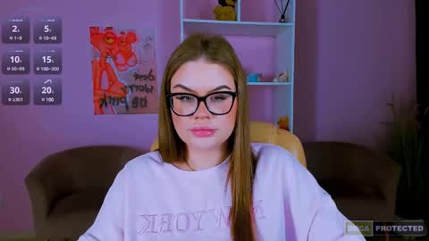 Snapshot of dina_fox_ chatting on 12-19-24, 12:23 dina_fox_ online show from 12-19-24, 12:23