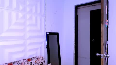 DINA online show from 03-12-25, 06:44