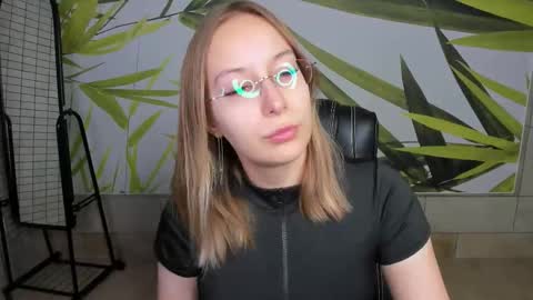 Dina online show from 03-16-26, 12:53