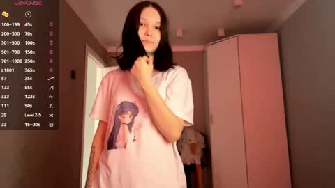 Amelia online show from 04-22-26, 11:01