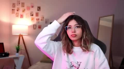 Snapshot of dinnerwithflowers chatting on 01-18-26, 12:42 Sara Connor online show from 01-18-26, 12:42