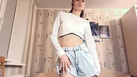 Snapshot of dinorahfleeks chatting on 03-12-26, 06:58 dinorahfleeks online show from 03-12-26, 06:58