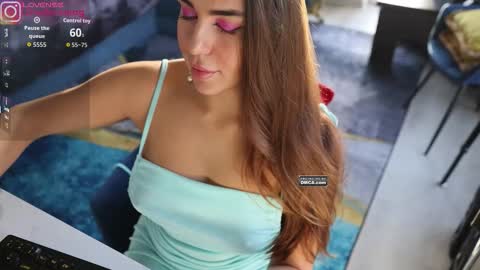 Diodora Magenta online show from 10-30-25, 01:23