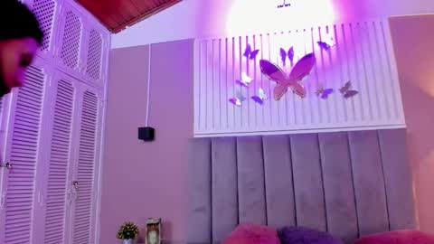 Cristal  online show from 01-11-25, 03:23