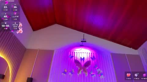 Snapshot of diosa_cristal chatting on 11-25-25, 02:44 Cristal online show from 11-25-25, 02:44