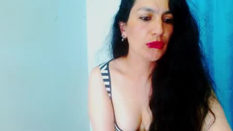 diosa_gil online show from 04-11-26, 01:43