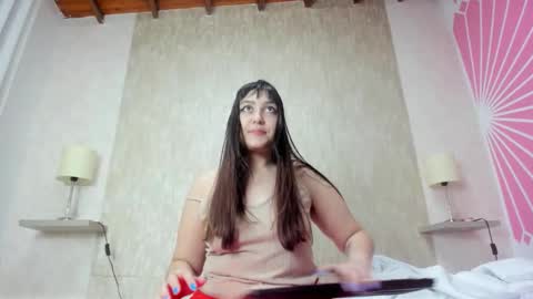 diosaelchat online show from 10-18-25, 04:15