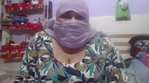 dipa2345 online show from 09-23-25, 05:21