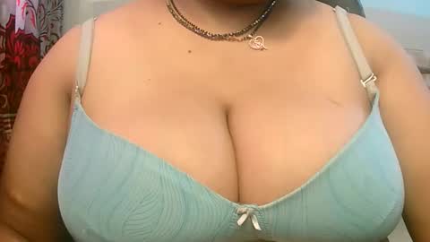 dipa2345 online show from 10-13-25, 04:56