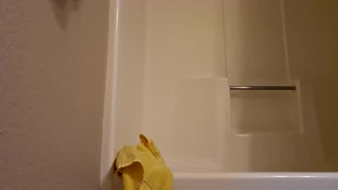 Snapshot of dipstik11 chatting on 10-04-25, 06:11 DIPSTIK online show from 10-04-25, 06:11