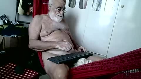 DirceuBr online show from 04-28-26, 03:17