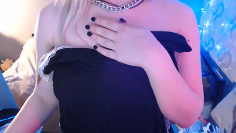 Dirty Kiss69 online show from 02-04-25, 11:16