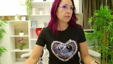 dirty_mature online show from 09-20-25, 05:19