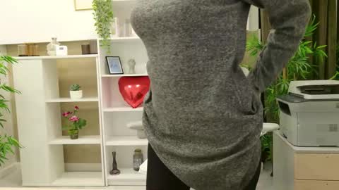 dirty_mature online show from 12-03-25, 06:54