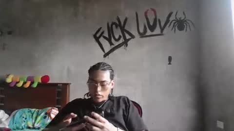 dirty model online show from 03-16-26, 10:47