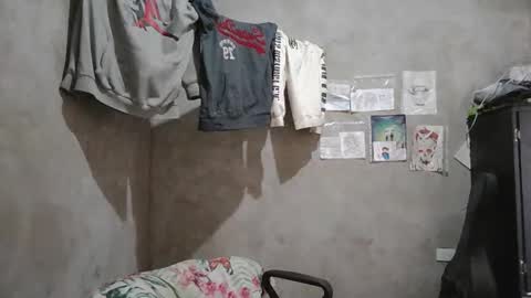 dirty model online show from 04-18-26, 06:23